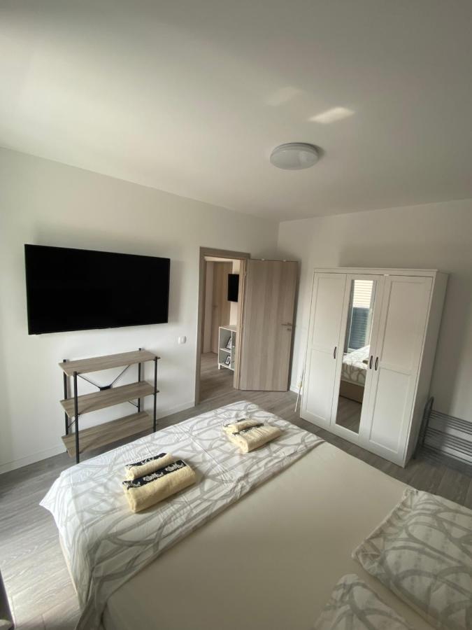 Apartments Ena Kastela Ngoại thất bức ảnh